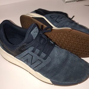 Men’s New Balance 247 Suede